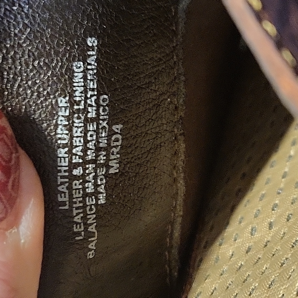 BORN Leather clogs sz 7 never worn - Picture 5 of 7